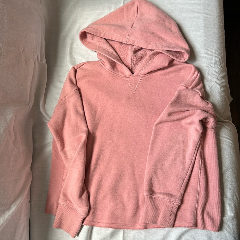 Oshkosh B’gosh girls pink cropped hoodie size 12.